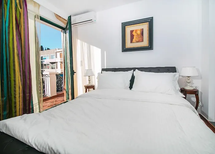 Apartment Danezis City Stars Boutique Aparthotel (Adults Only) 4*