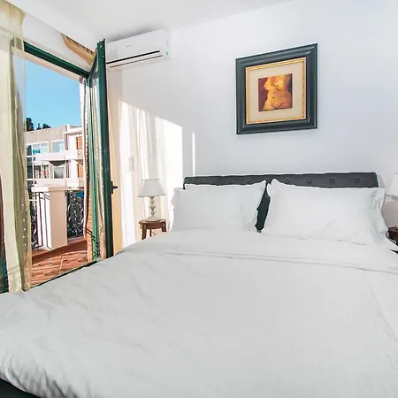 Appartement Danezis Stars Boutique (adults Only) 4*