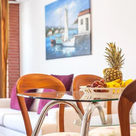 Appartement Danezis Stars Boutique (adults Only) 4*